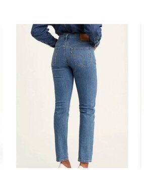Levis 501 Skinny Med wash Distressed button fly Jeans